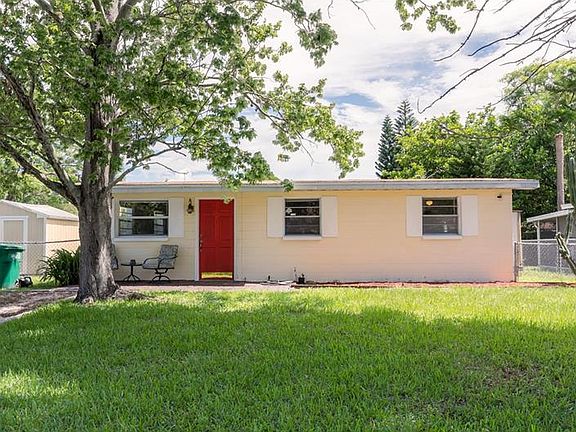 2nd image of 4012 Treasure Cir