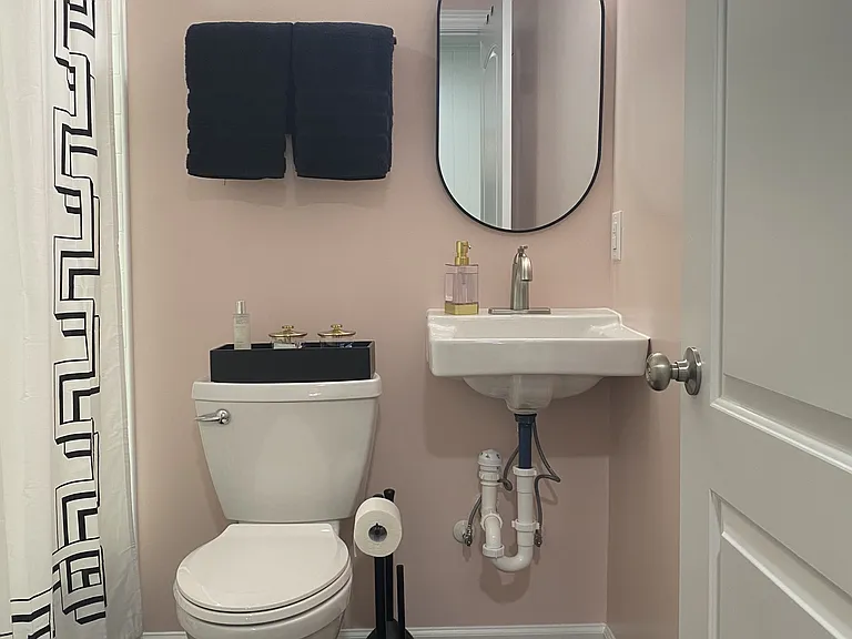 106 Williams St — Photo 39