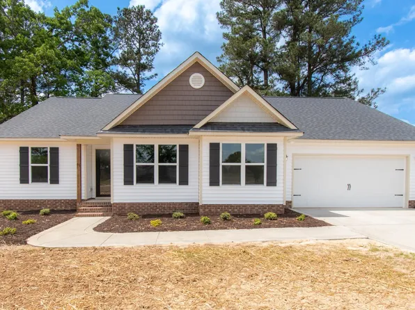 55 Ramble Falls Ln, Erwin, NC 28339