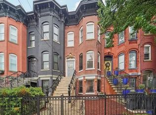 223 Garfield Ave FLOOR 3, Jersey City, NJ 07305