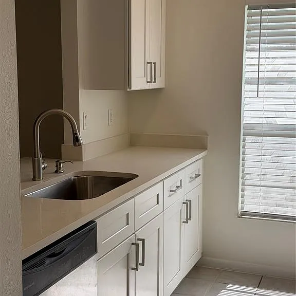 518 Bryan Valley Ct — Photo 2