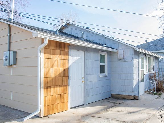 2nd image of 803 Garfield Ave #5524B4685