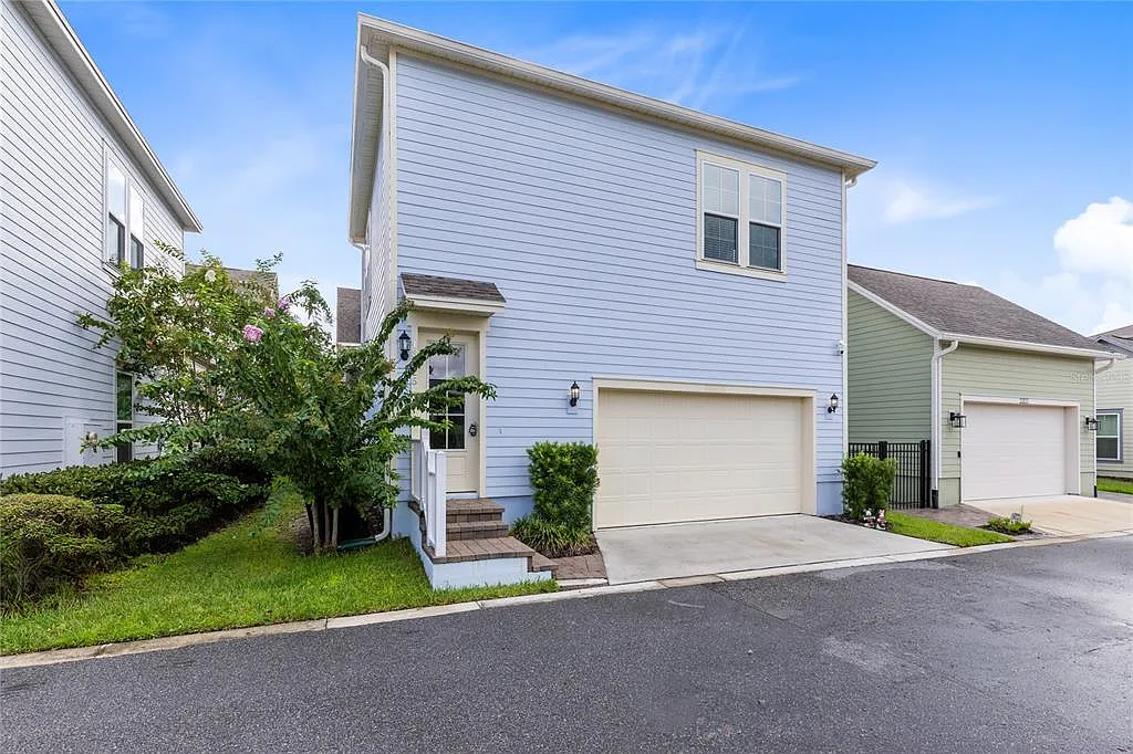 1 bed, 1.0 bath, 560 sqft, $1,700 — Photo 1