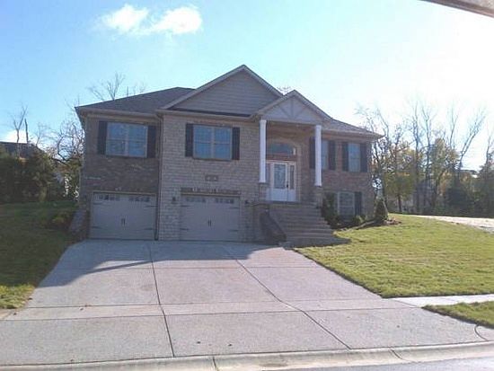 505 Reserves Court Front