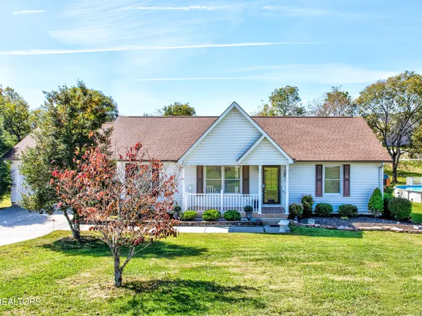 253 Mountain Perkins Ln, Jacksboro, TN 37757