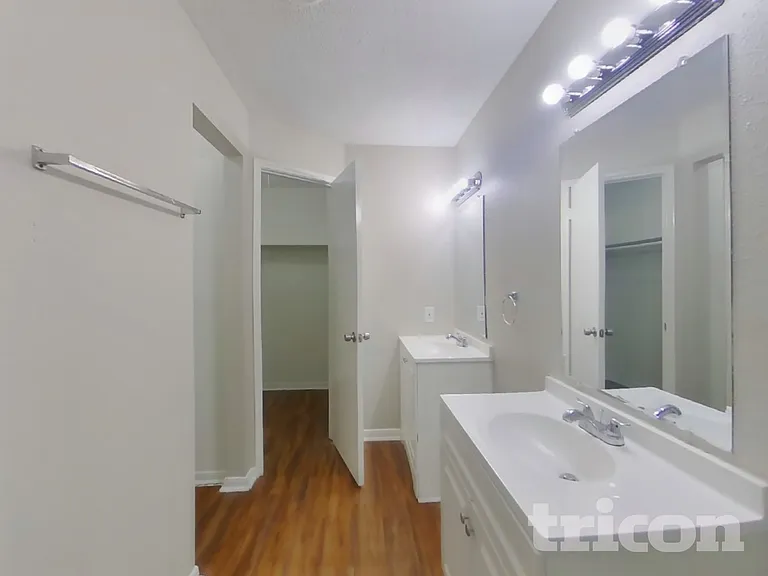 13154 Winding Wood Dr — Photo 9