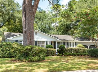 631 Pelzer Dr, Mount Pleasant, SC 29464