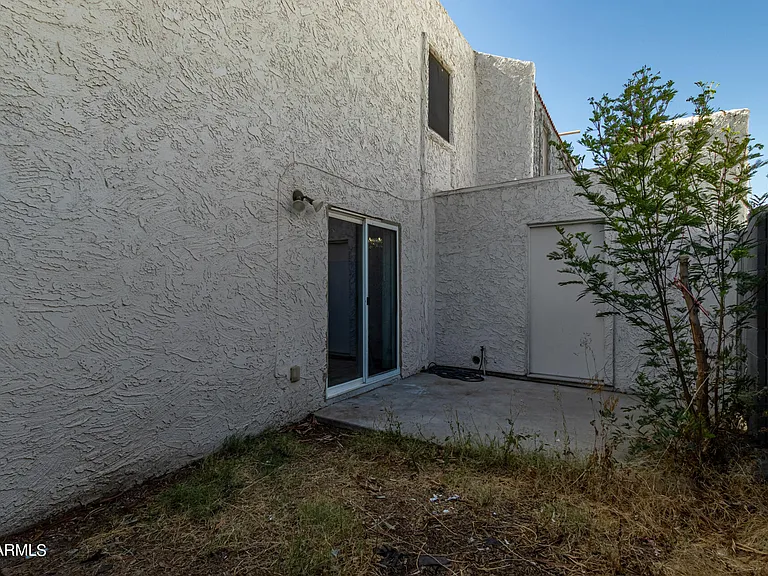 4718 W Orangewood Ave — Photo 27