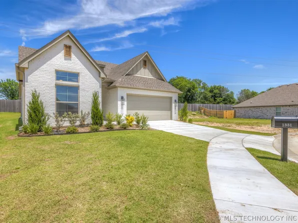 1331 N Beech St, Broken Arrow, OK 74012
