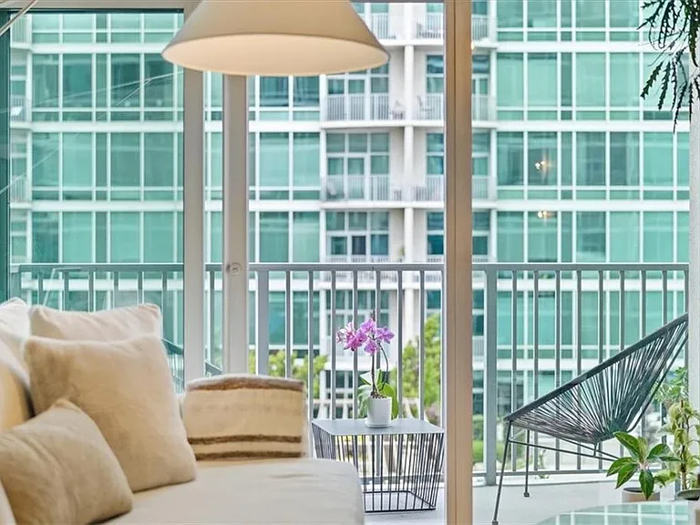 923 Peachtree St NE #924 — Photo 11
