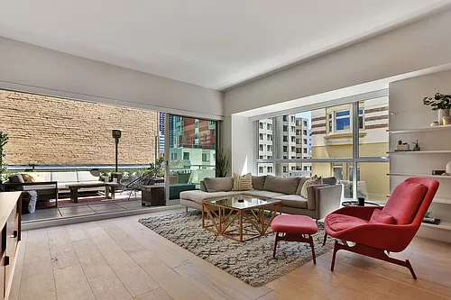 10 Miller Pl #503
