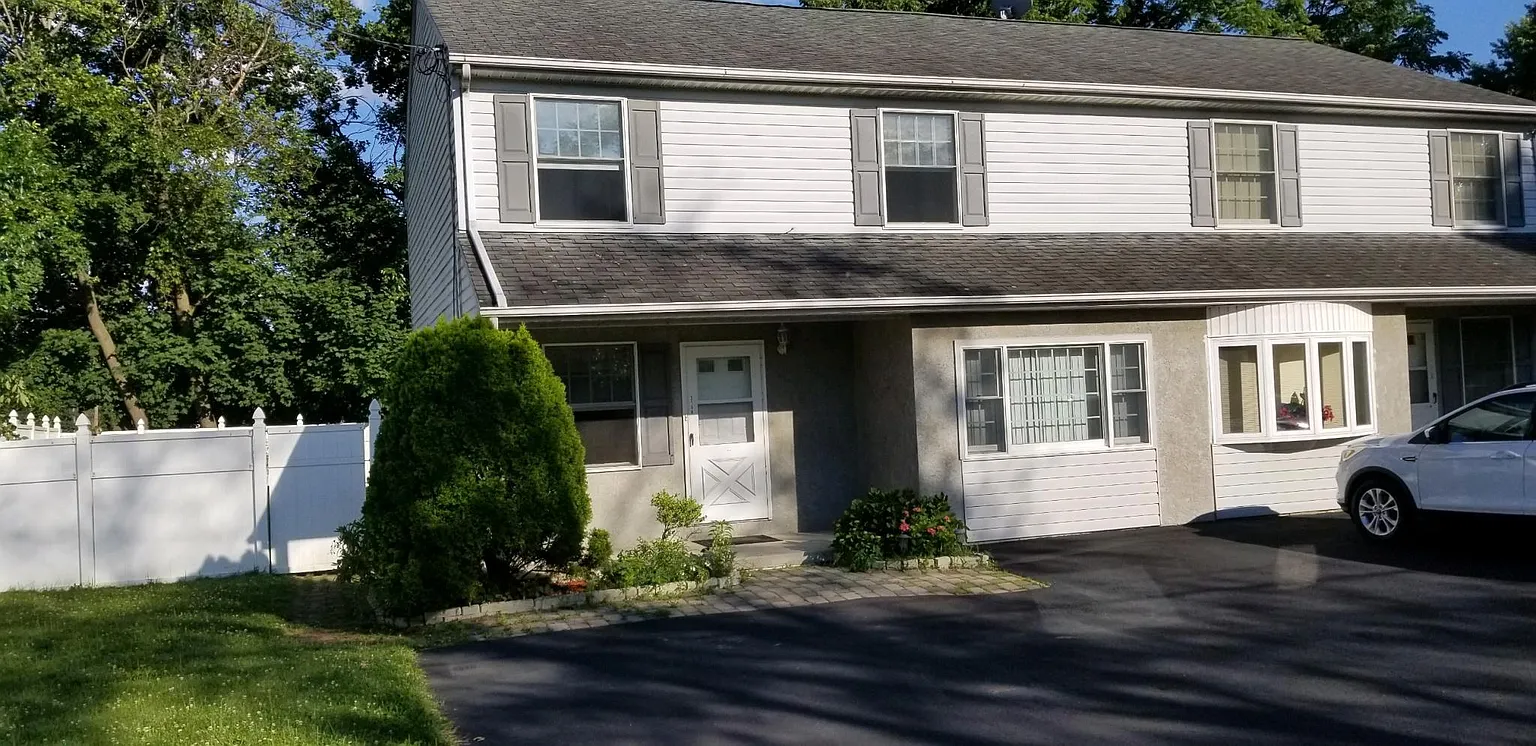 315A Olive Ave photo 1