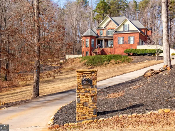 351 Shoals Ln, Clarkesville, GA 30523