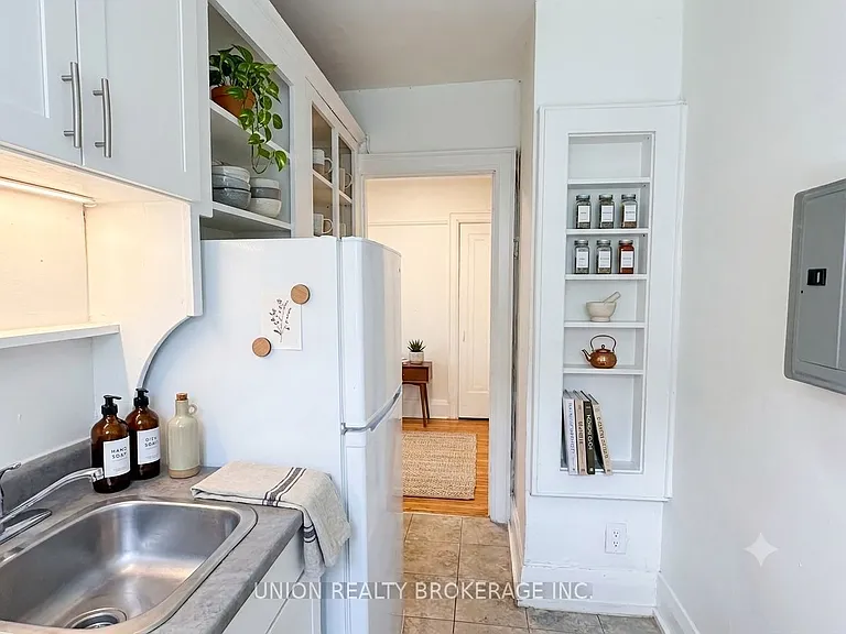 84 Willow Ave #30 — Photo 7
