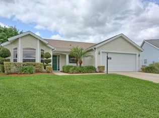 1108 Monterey Ln, Lady Lake, FL 32159