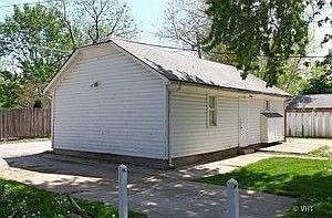 2nd image of 160 S Lincoln Ave