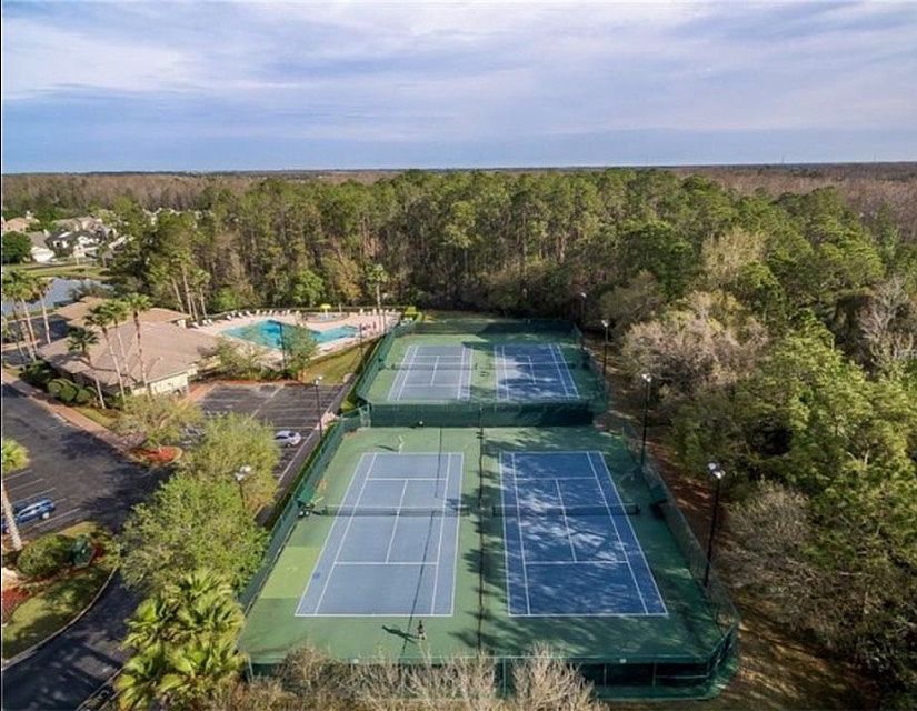 Tennis Courts 