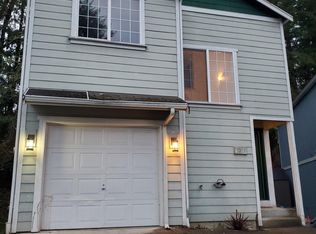 2010 NE Green Glen Ln, Bremerton, WA 98311