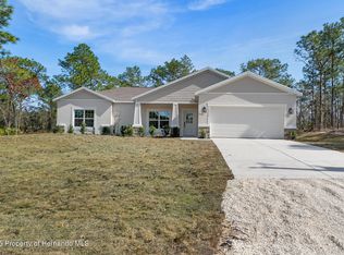 16434 Medley Rd, Weeki Wachee, FL 34614