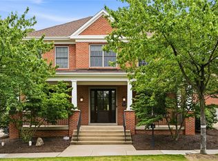1219 Fairstead Ln, Pittsburgh, PA 15217