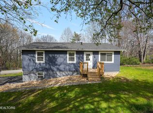 2228 Highland Rd, Maryville, TN 37801