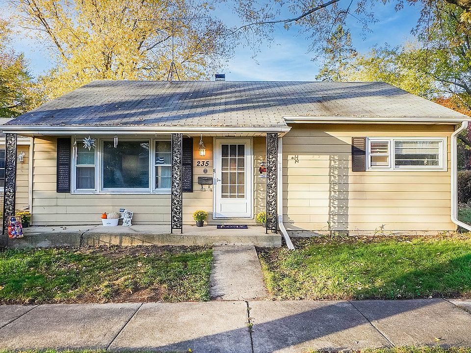 1st image of 235 E McConnell Ave