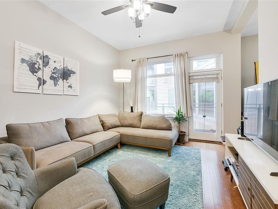 1st image of 217 Newark Ave APT 101