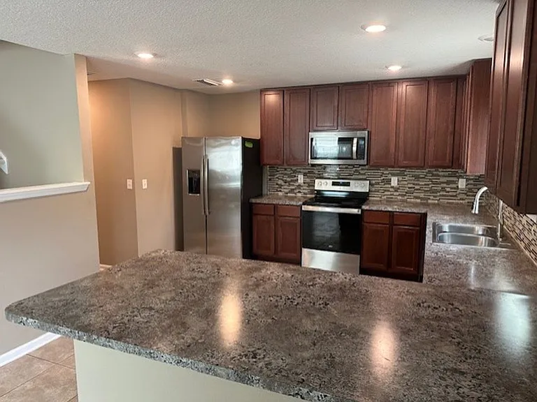 9670 Freefall Rd — Photo 9