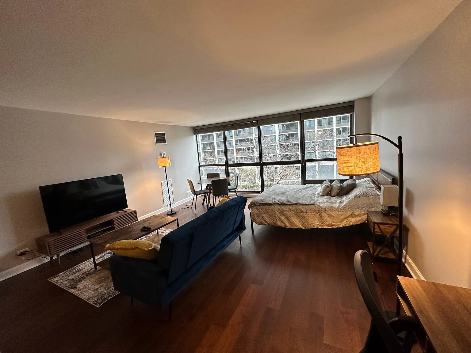 1540 N Lasalle St — Photo 3