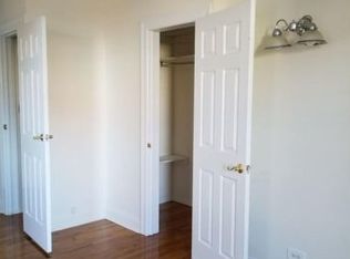 160 Beach 117th St, Far Rockaway, NY 11694