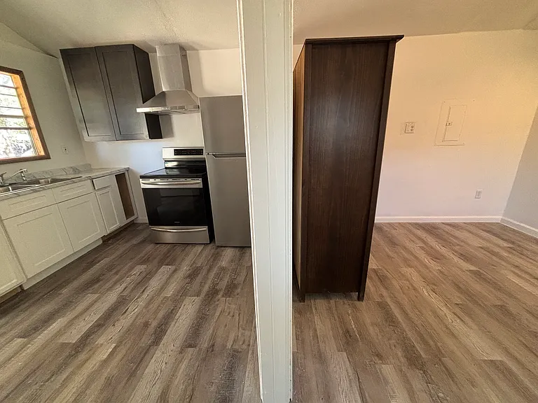 33911 Blanco Rd #4 — Photo 7