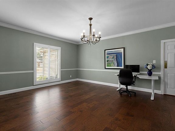 4th image of 14020 Forest Crest Dr