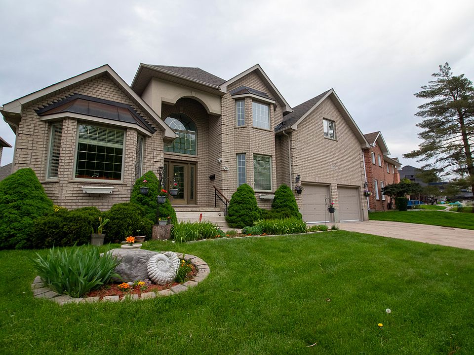 1st image of 206 Ambleside Dr