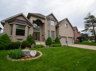 206 Ambleside Dr, London, ON N6G4P5