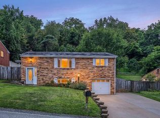 210 Springwood Dr, Verona, PA 15147
