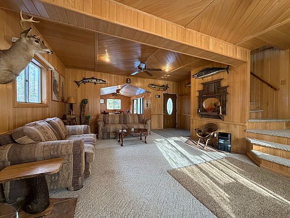 5th image of 98 Woodland Dr