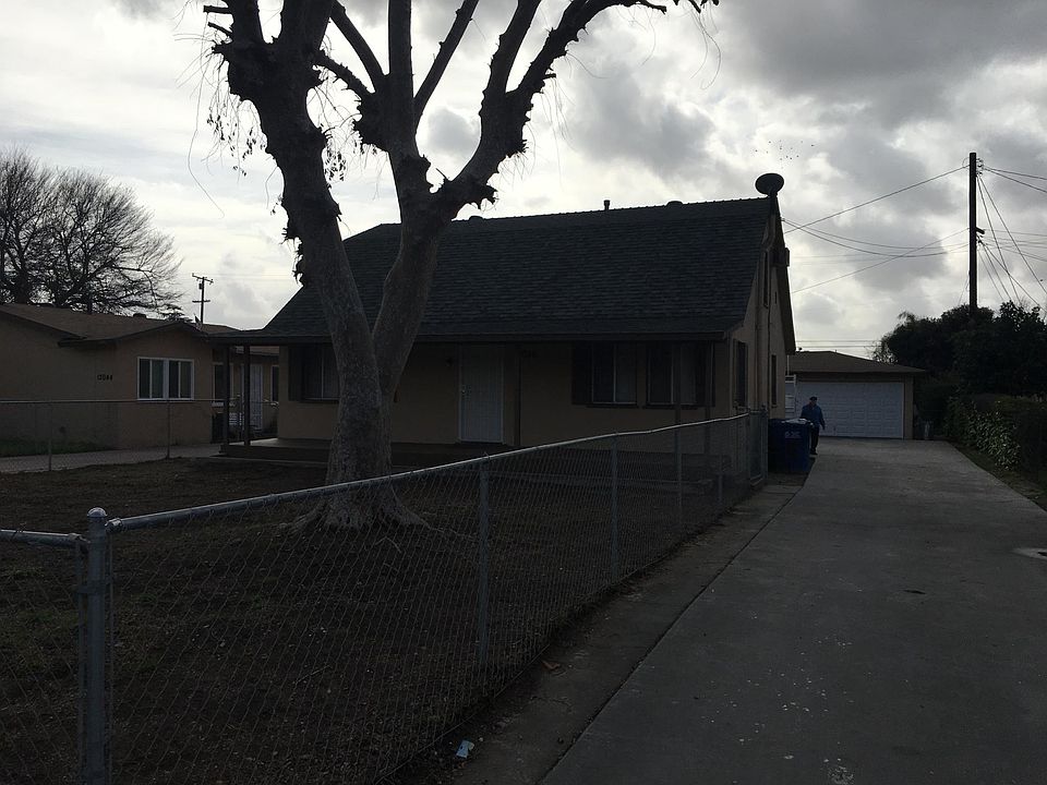 1st image of 12036 Hallwood Dr