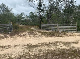 19450 Warnock Rd, Fountain, FL 32438