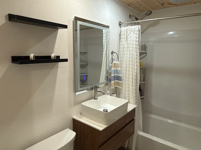 128 Edelweiss Cir — Photo 4