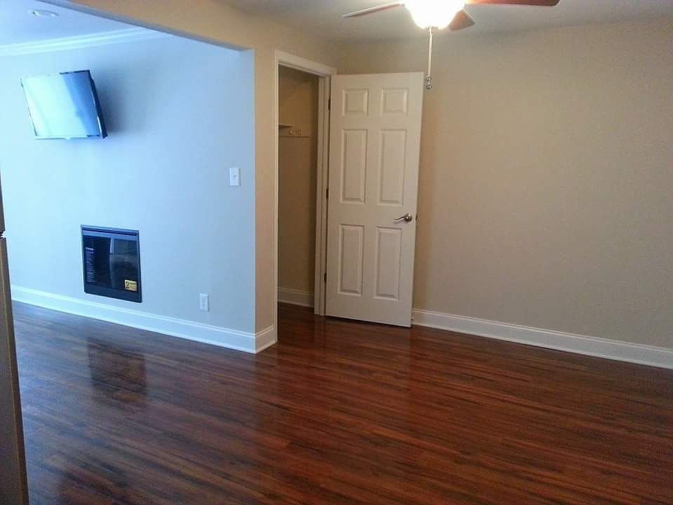 1st image of 770 W Ferry St APT 10A