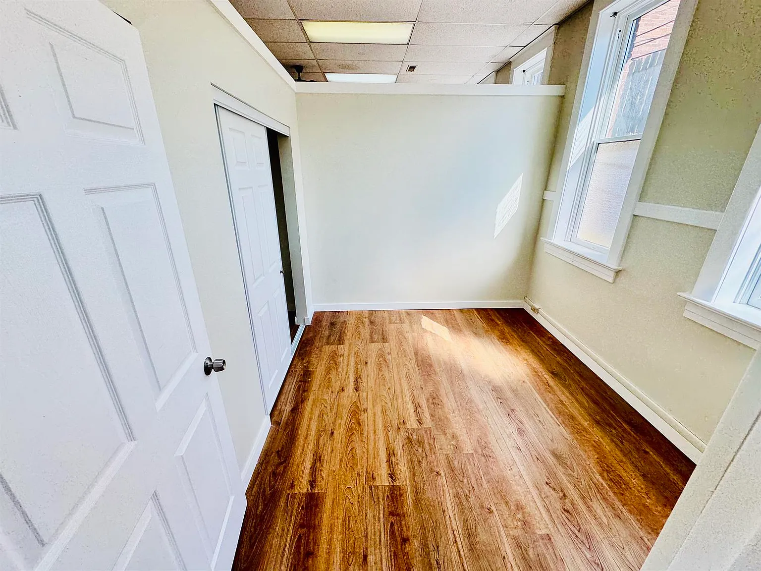 213 N Main St — Photo 2