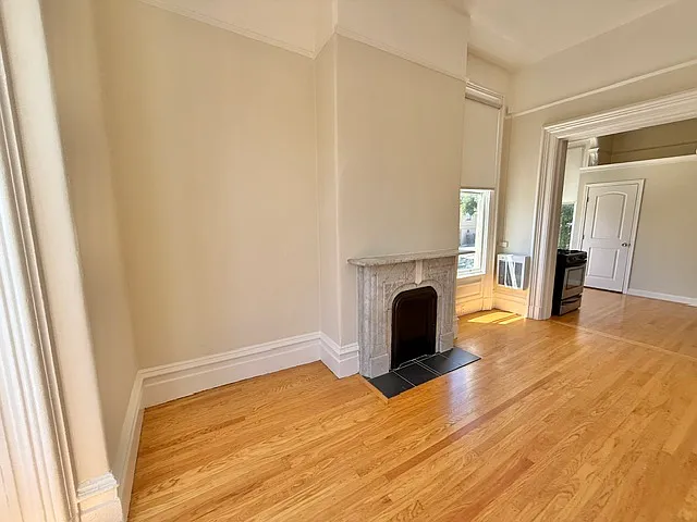 996 Valencia St #6 — Photo 8