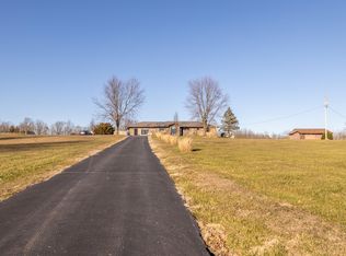 9727 E Farm Road 86, Strafford, MO 65757