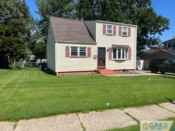 280 Bunns Ln, Woodbridge, NJ 07095