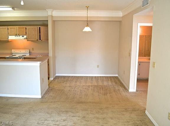 2nd image of 11571 Villa Grand APT 606