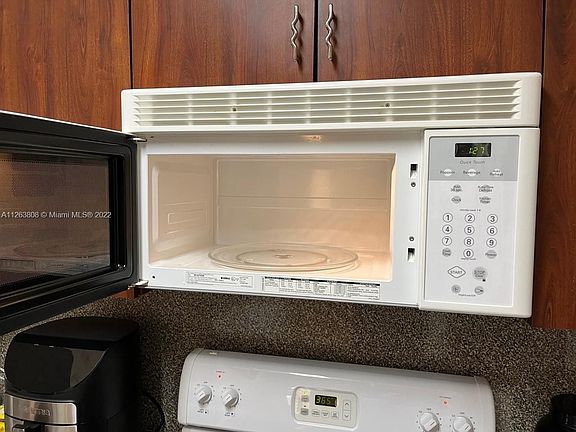 3rd image of 9300 Fontainebleau Blvd #E309