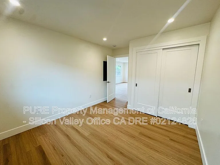1072 S 11th St #2 — Photo 10