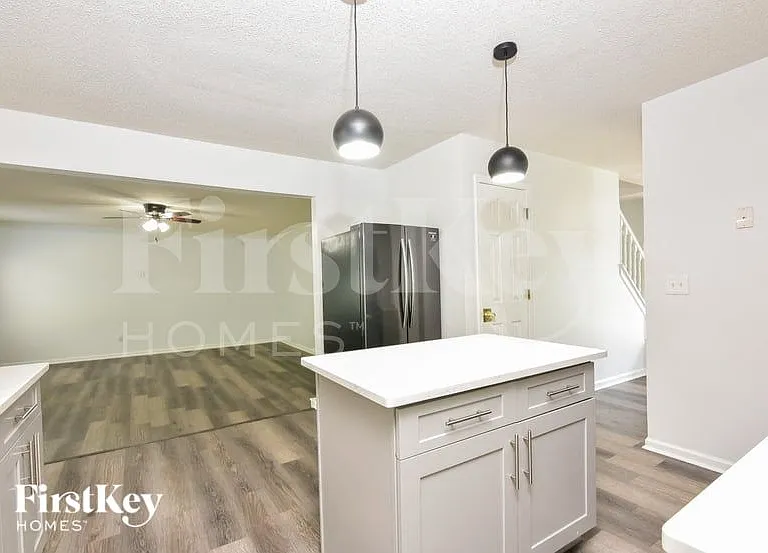 4615 Galleon Xing — Photo 5