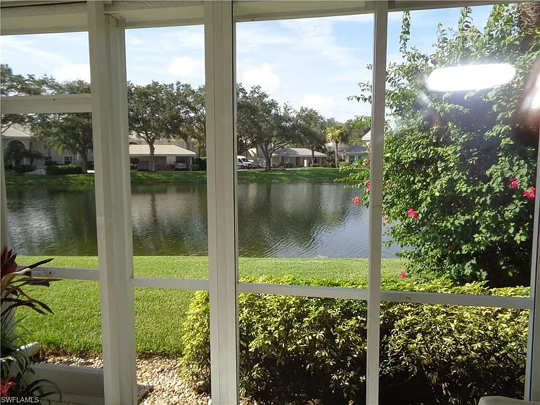 6190 Reserve Cir #301 — Photo 11