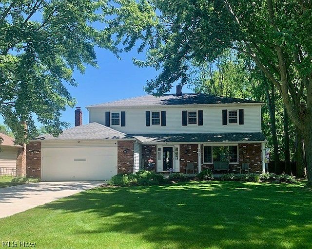 1st image of 3933 Woodside Dr